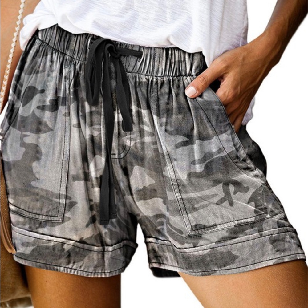 Camo style shorts Boutique!  NBW NWT!